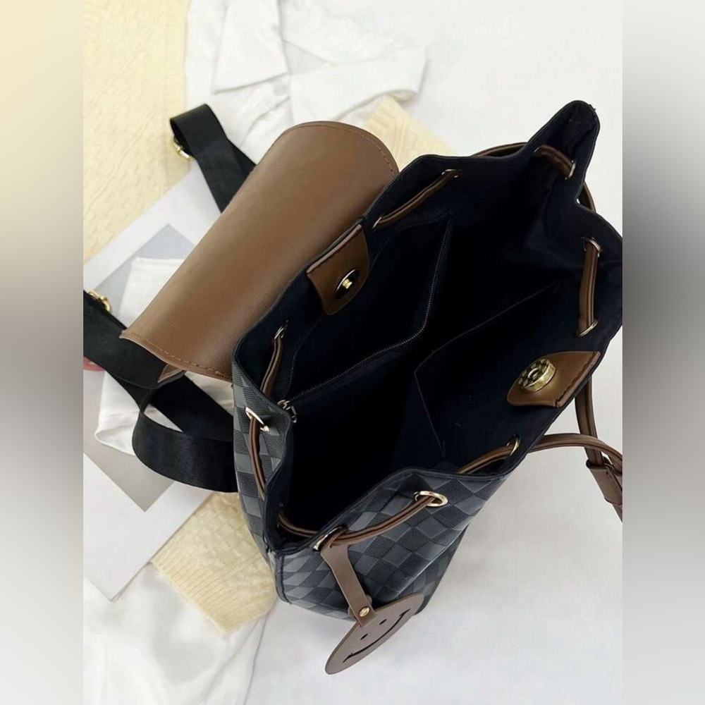 New Women Backpack, Bag - Picture 3 of 3